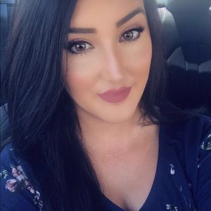 Meet your Posher, Shannon